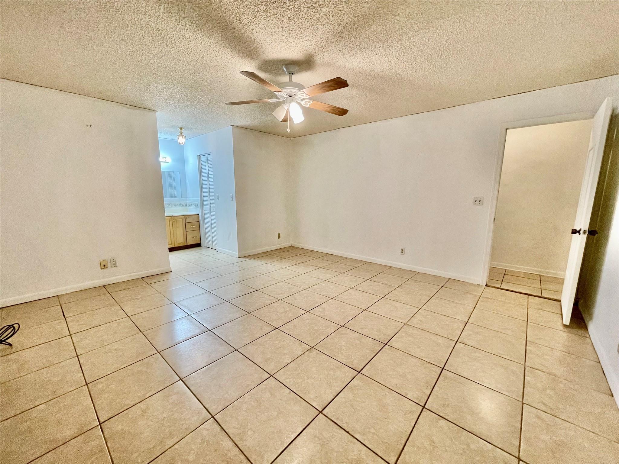 Springtree West - Residential Lease