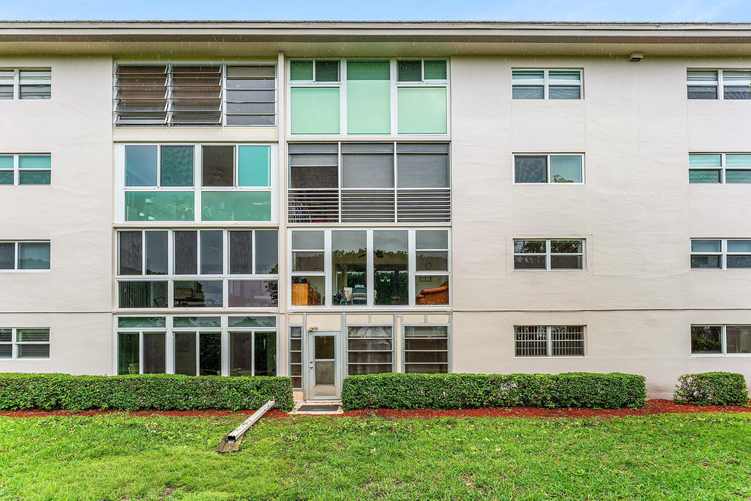 WYNMOOR ARUBA VILLAGE A CONDO - Residential