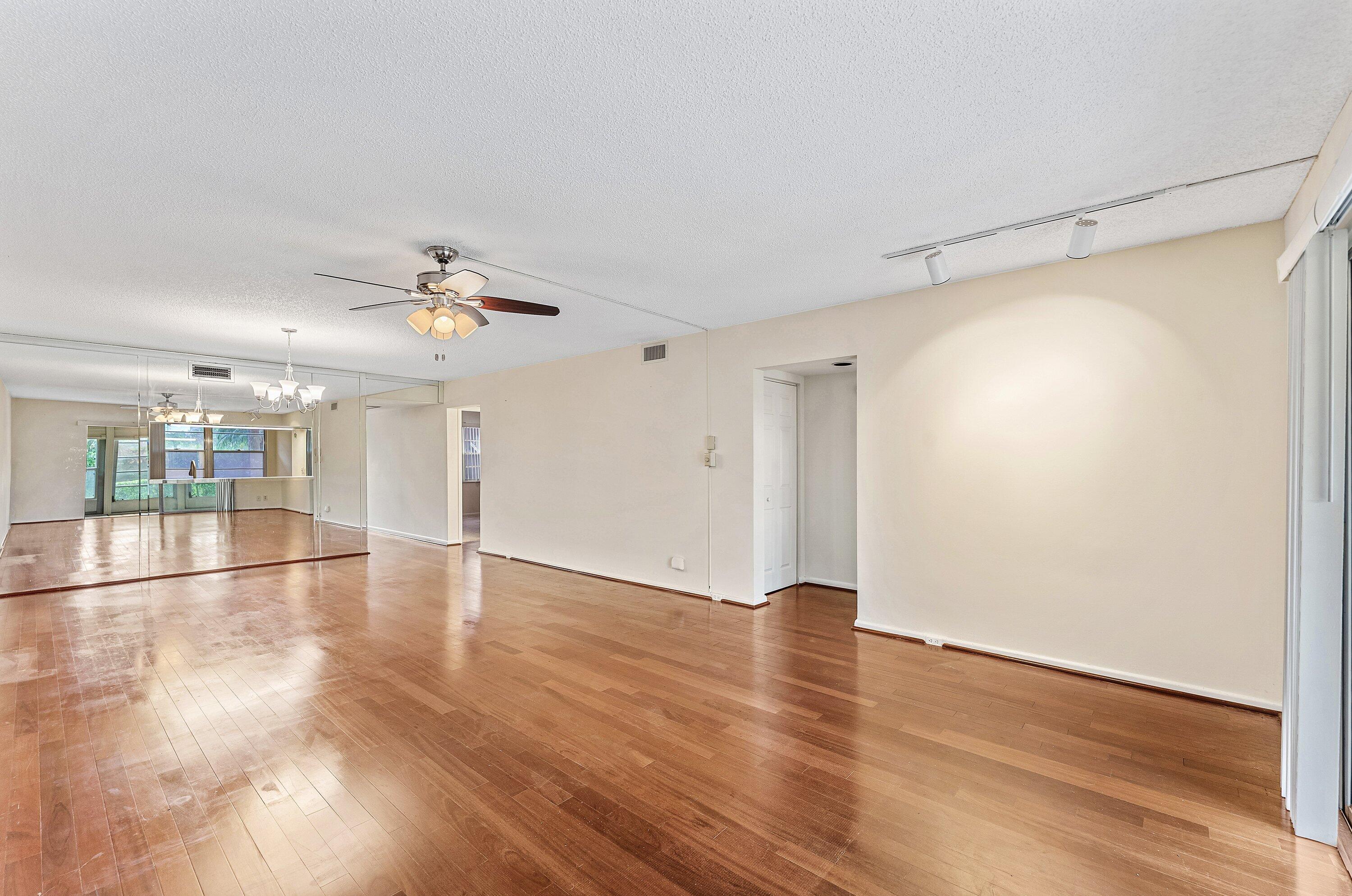 WYNMOOR ARUBA VILLAGE A CONDO - Residential