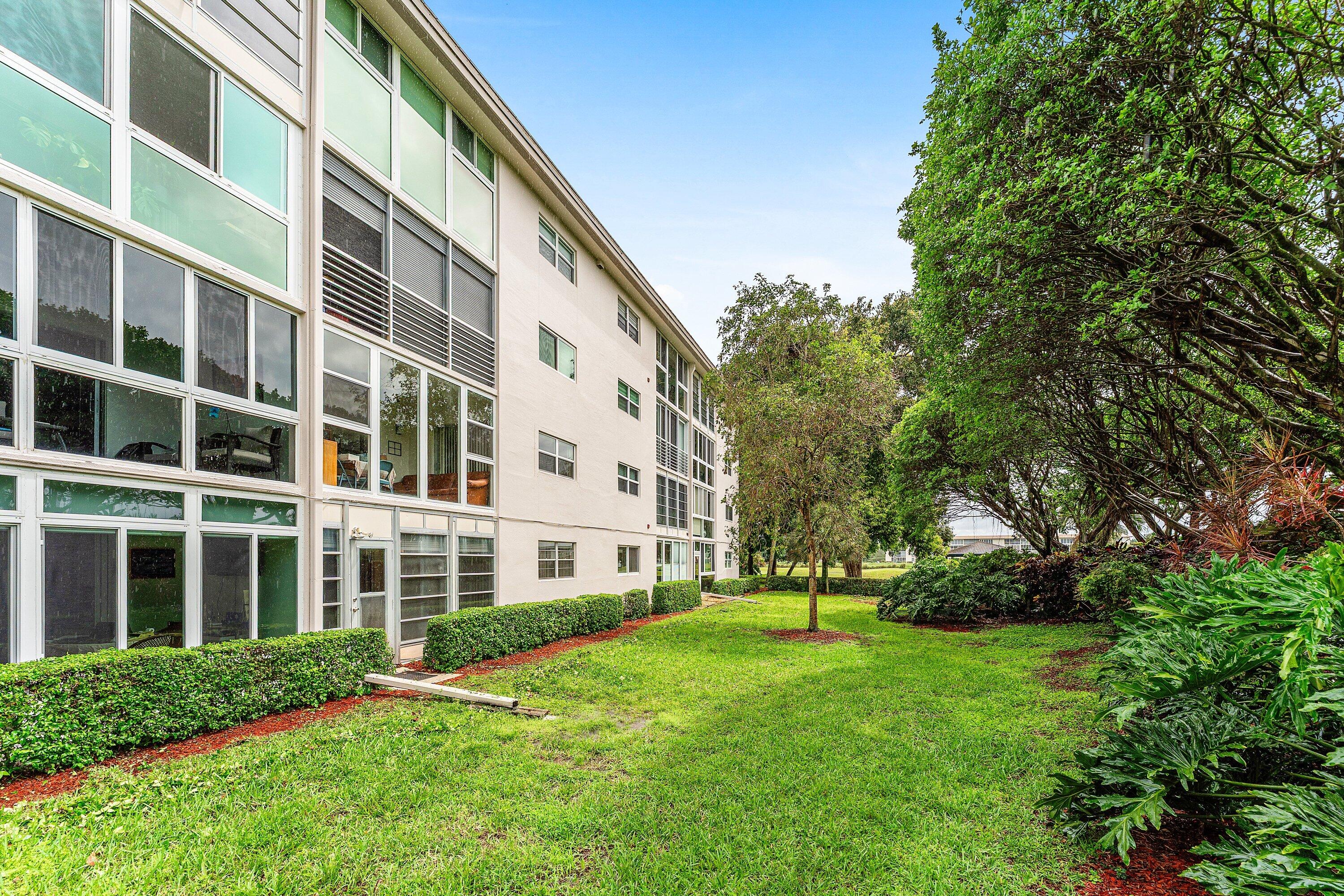 WYNMOOR ARUBA VILLAGE A CONDO - Residential