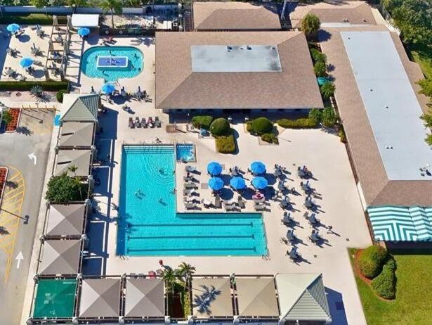 WYNMOOR ARUBA VILLAGE A CONDO - Residential