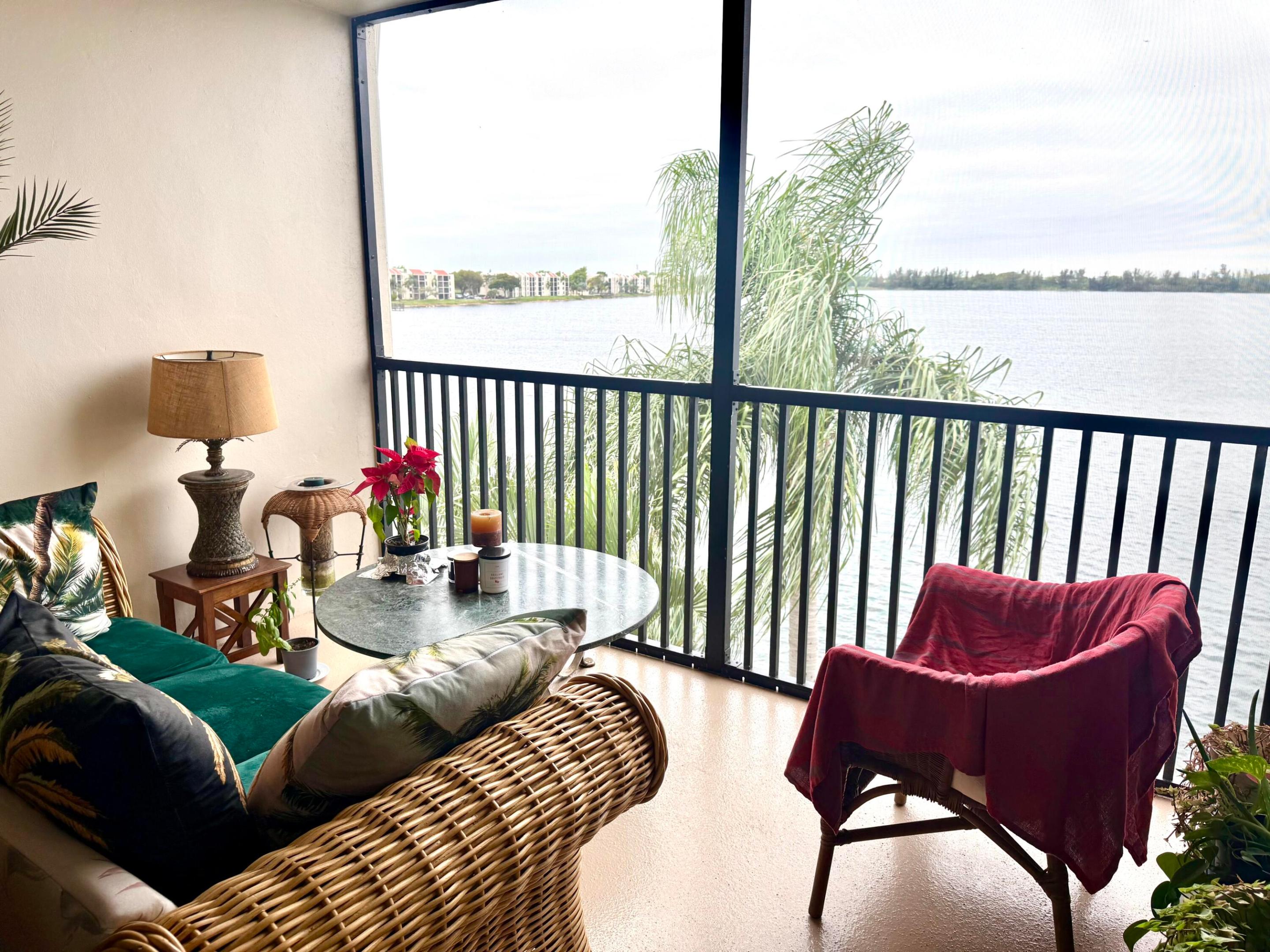 LAKE EMERALD CONDOMINIUM NO - Residential Lease