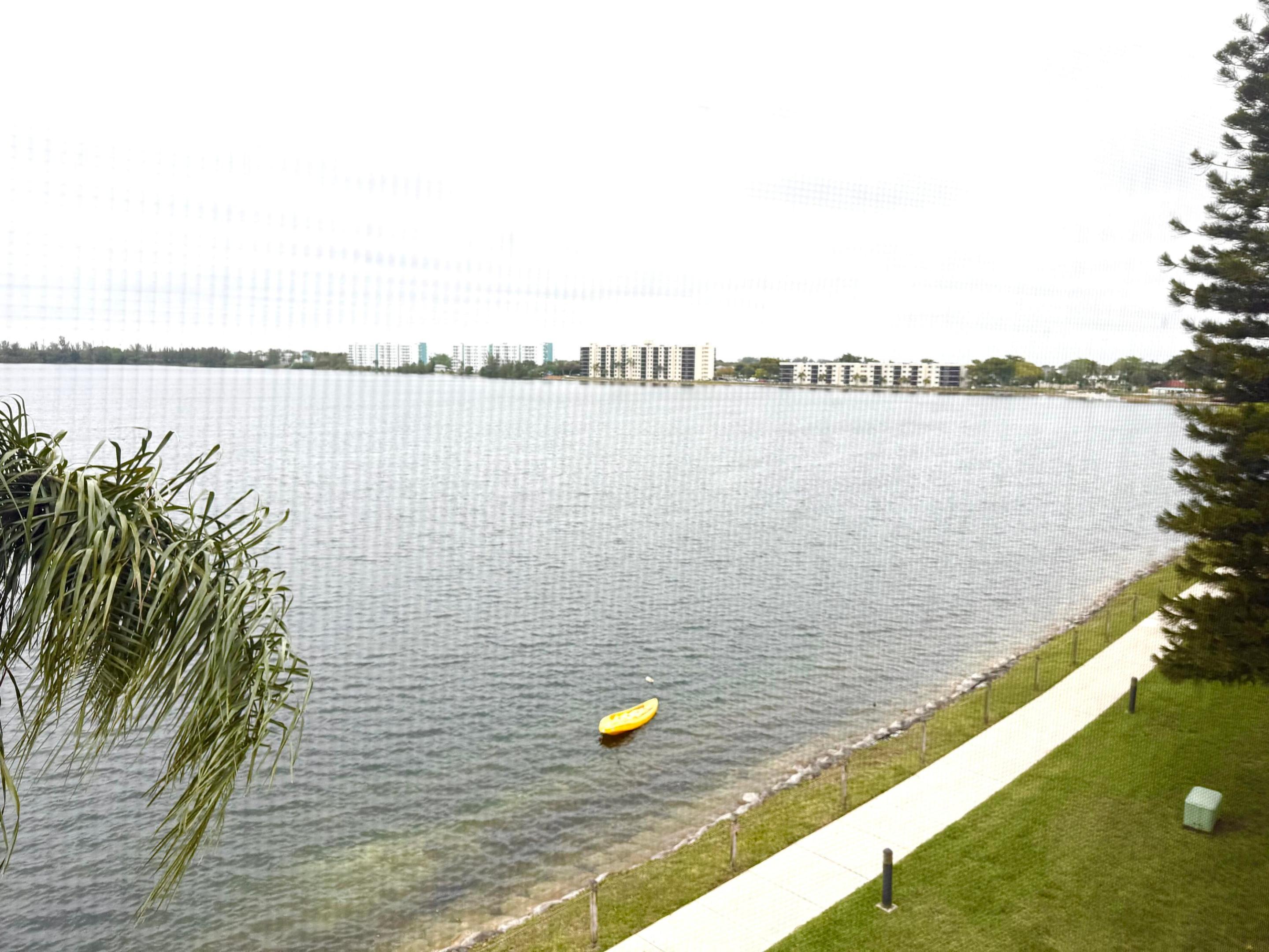 LAKE EMERALD CONDOMINIUM NO - Residential Lease