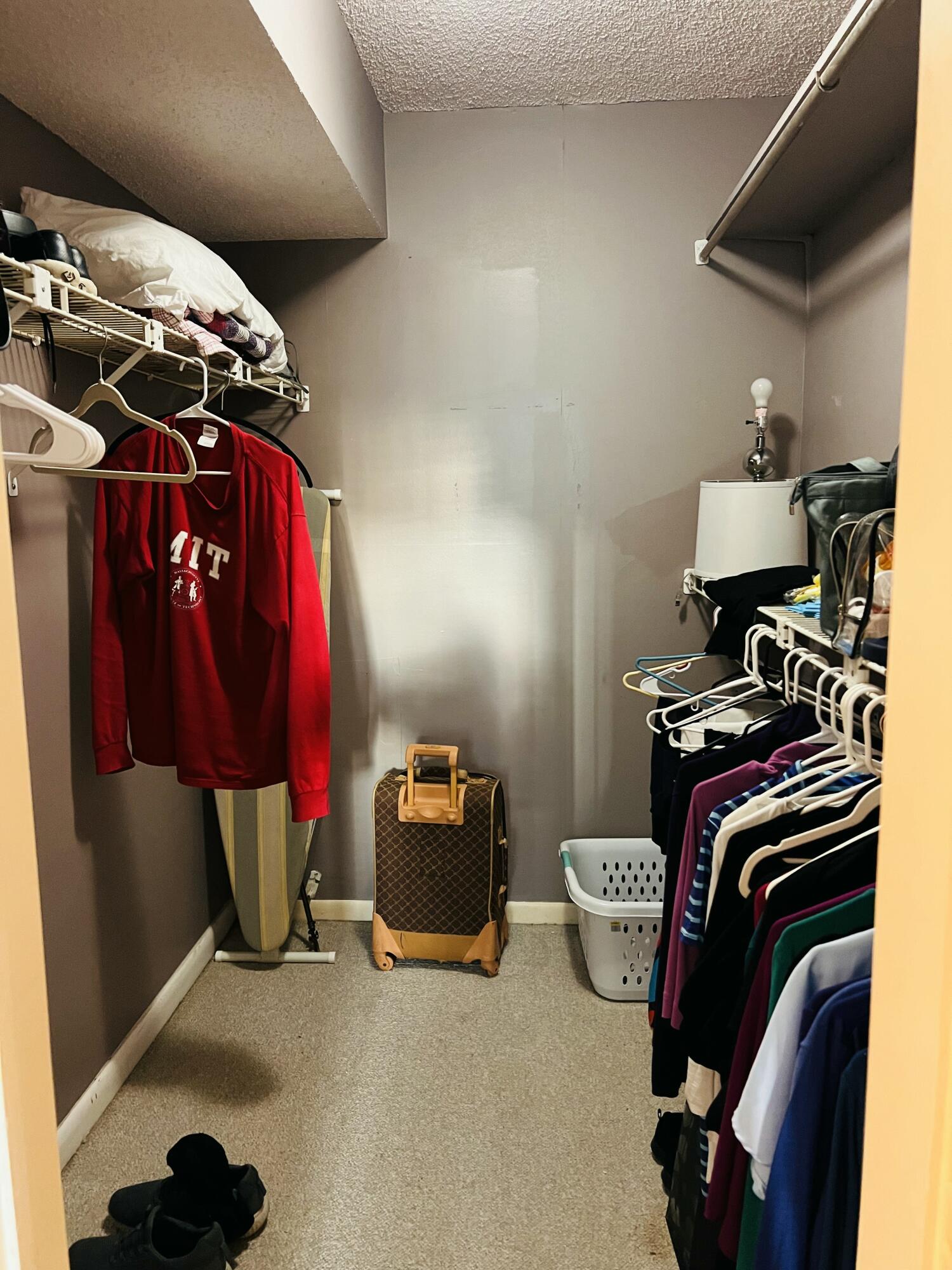 FOUNTAINS OF PALM BEACH CONDO 2 - Residential