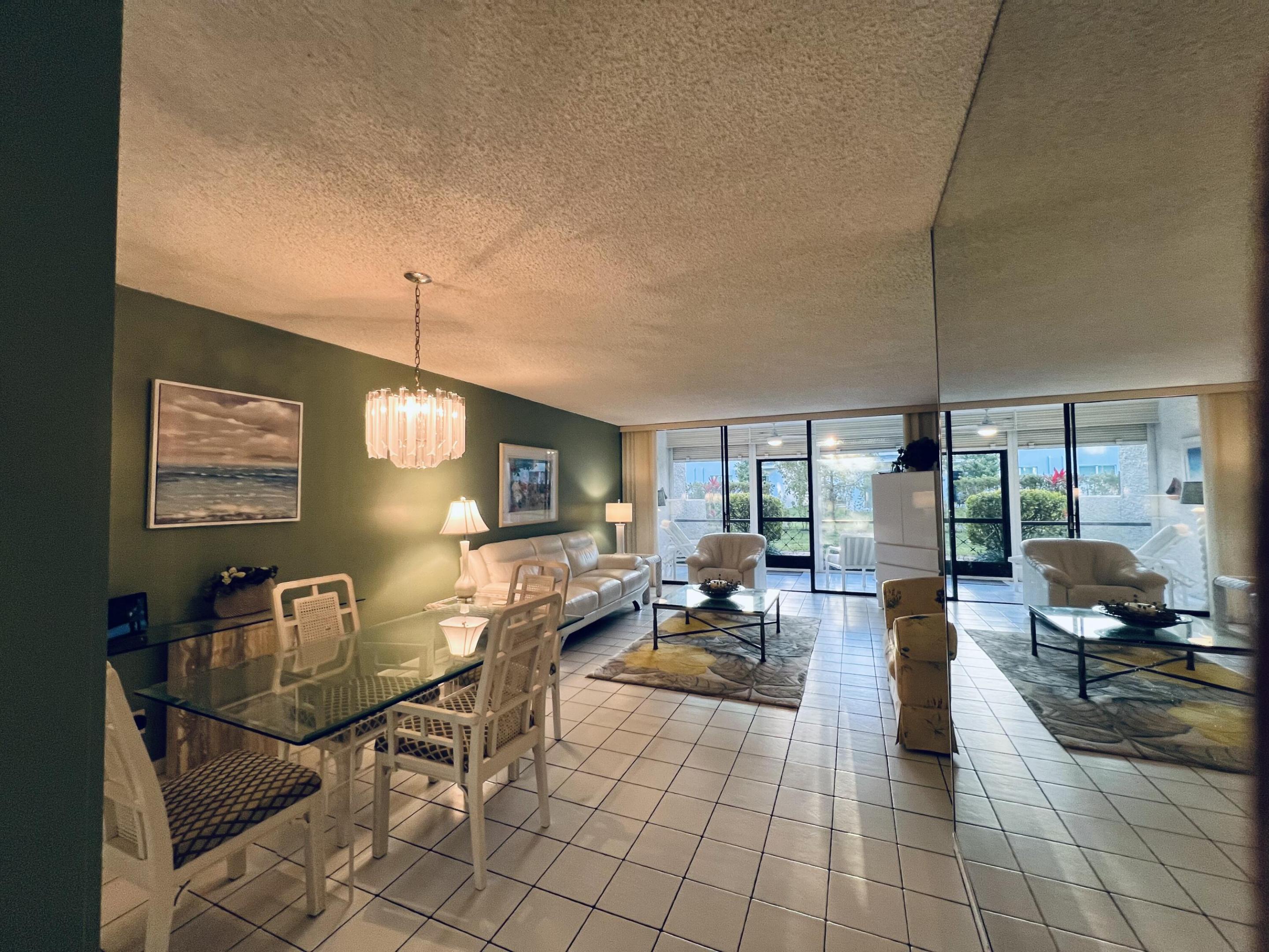 FOUNTAINS OF PALM BEACH CONDO 2 - Residential