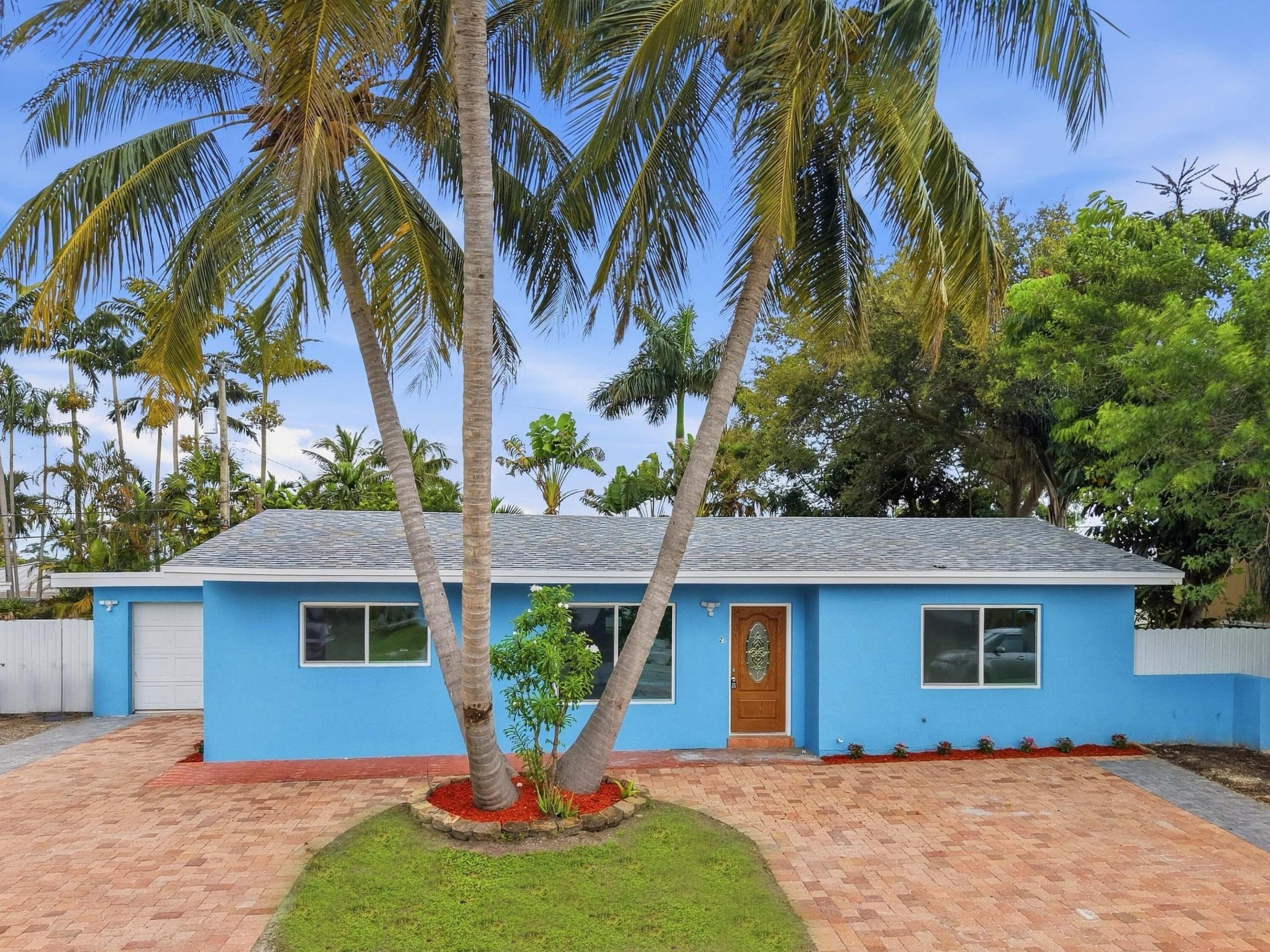 1421 Crest Drive