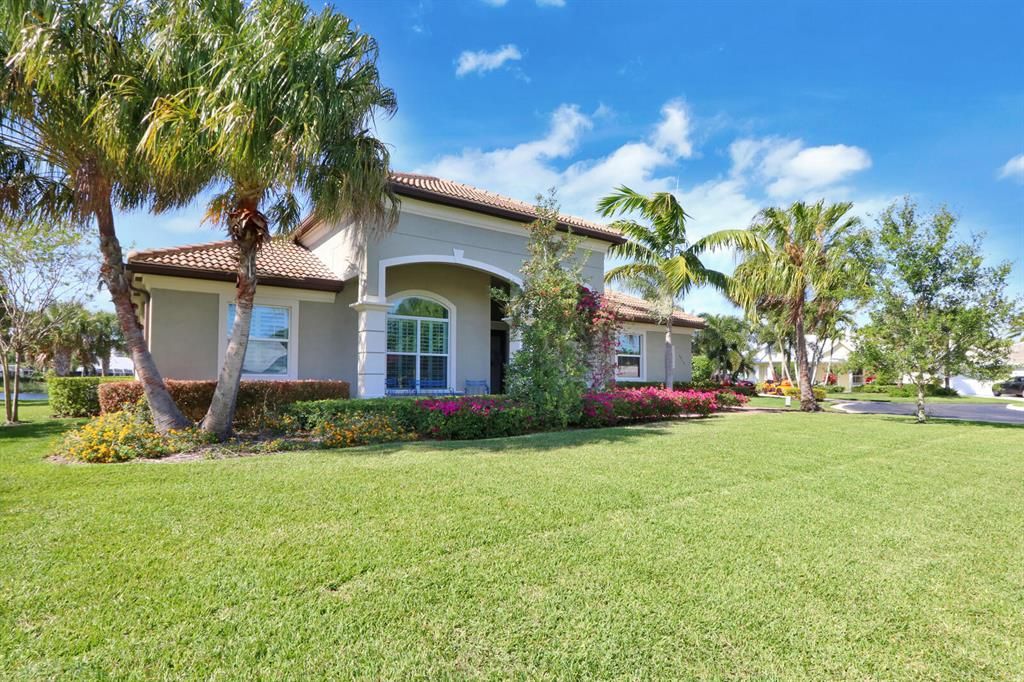Photo of 7913 SE Osprey Street, Hobe Sound, FL 33455 (MLS # R10701259)