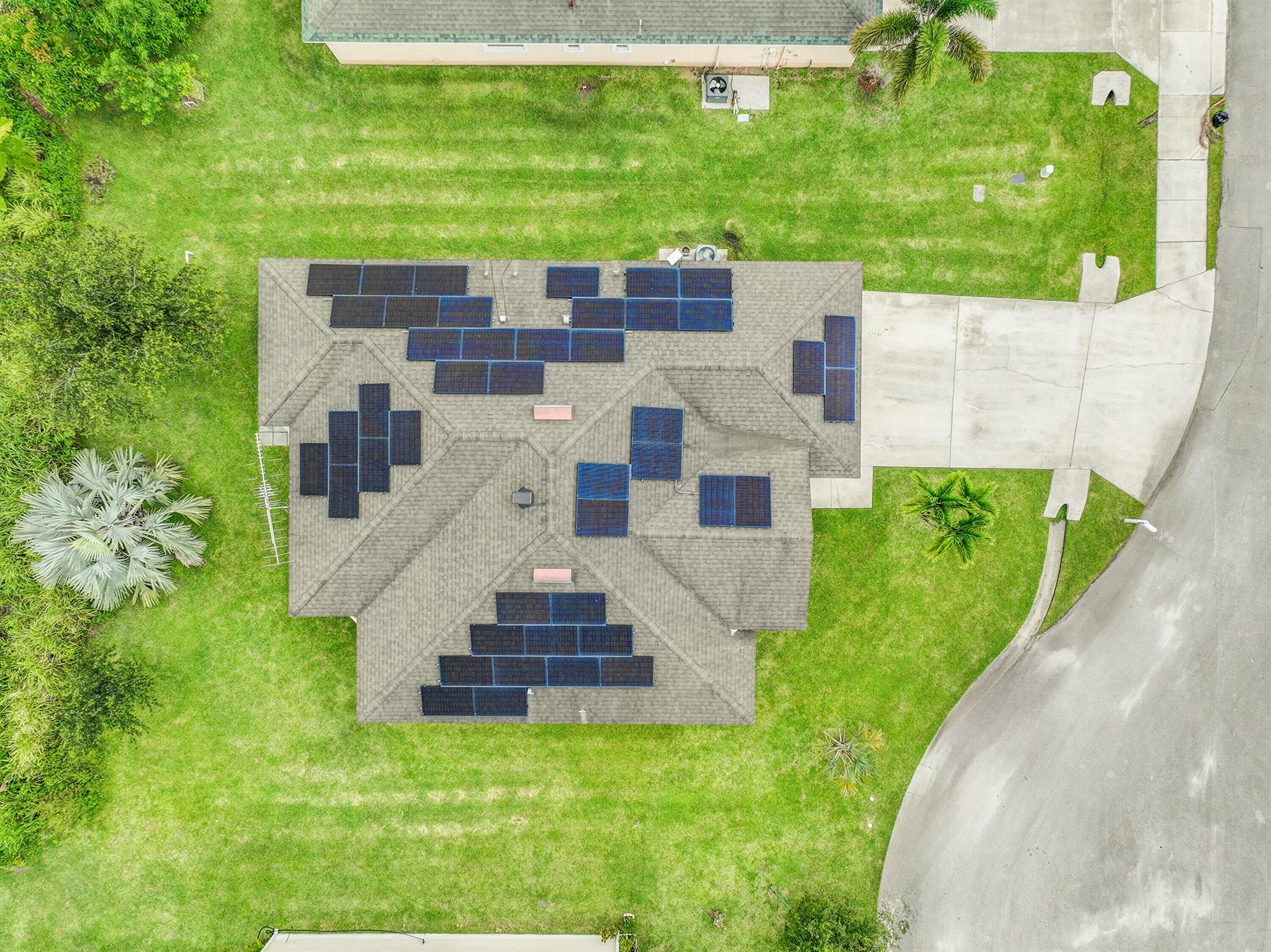 6412 Las Palmas Way, Port St Lucie, FL, 34952/$409,000 1 6412 Las Palmas Way