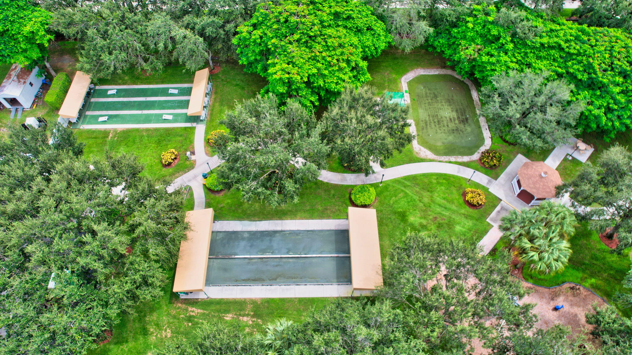 AVALON  ESTATES - Residential