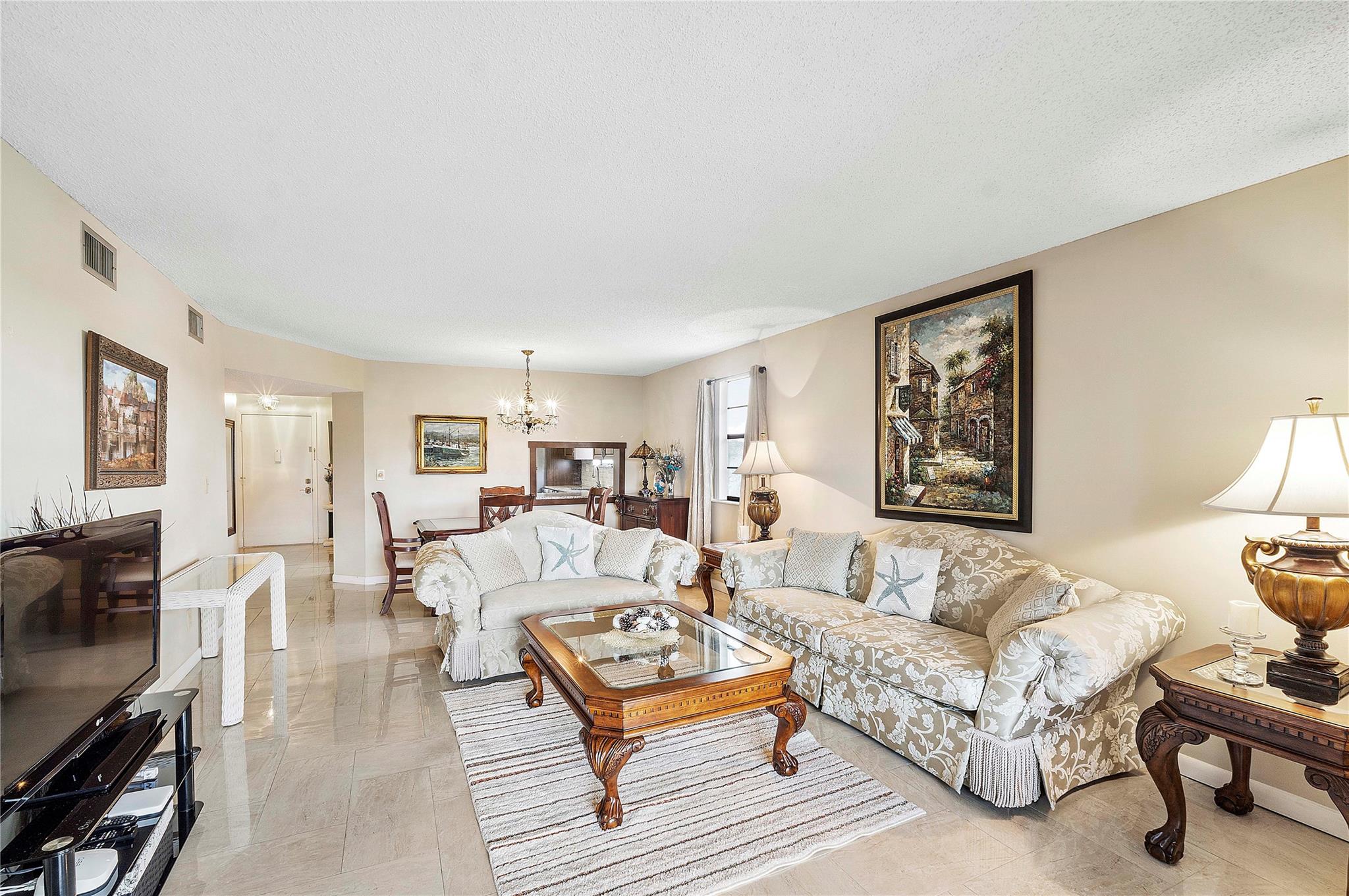 4940 E Sabal Palm Blvd 408