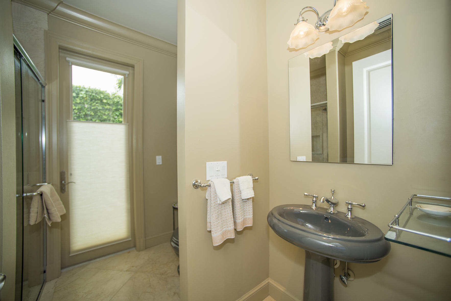 BAHAMA - Residential