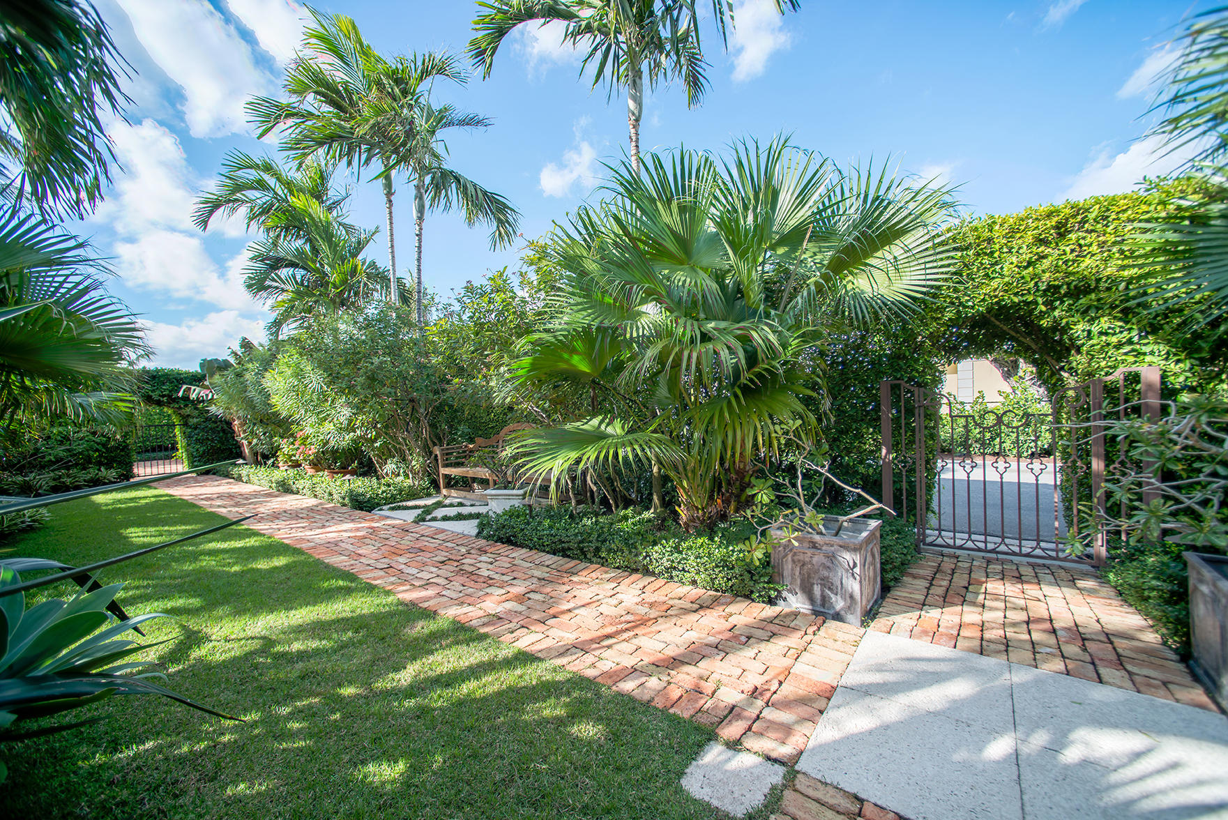 BAHAMA - Residential