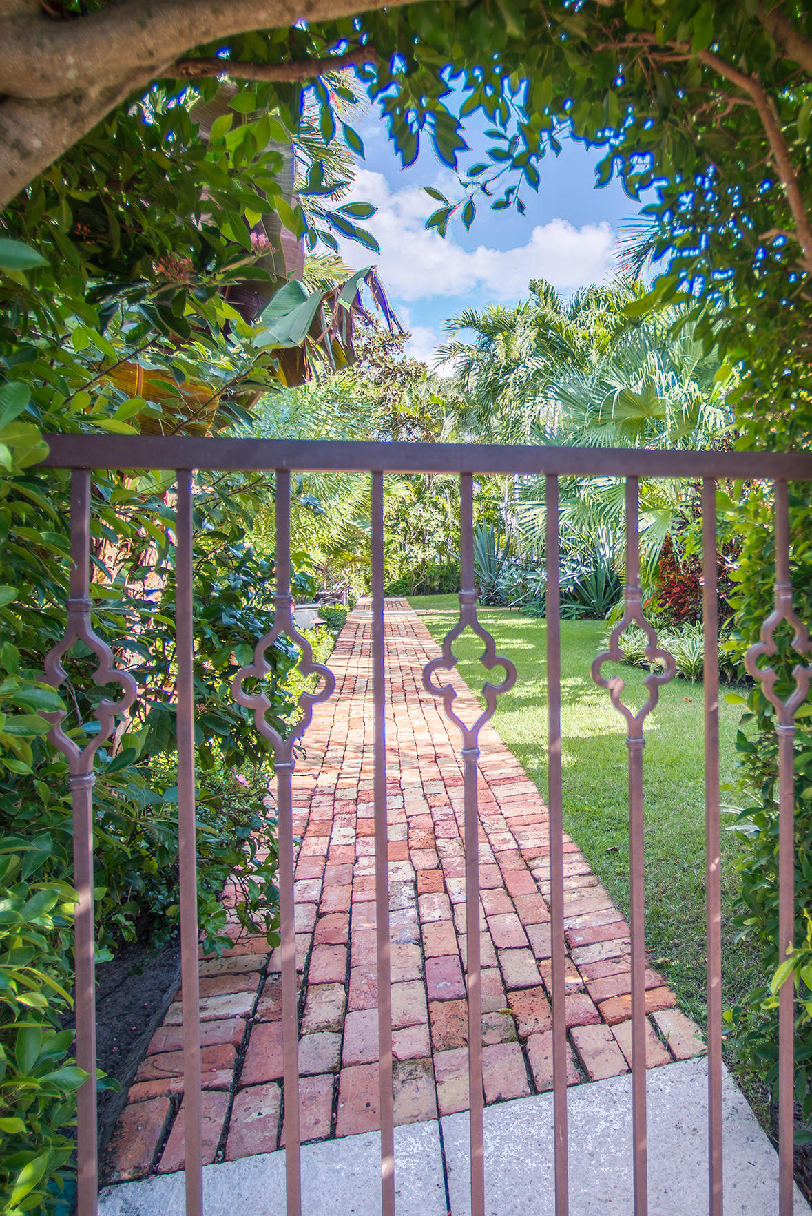 BAHAMA - Residential