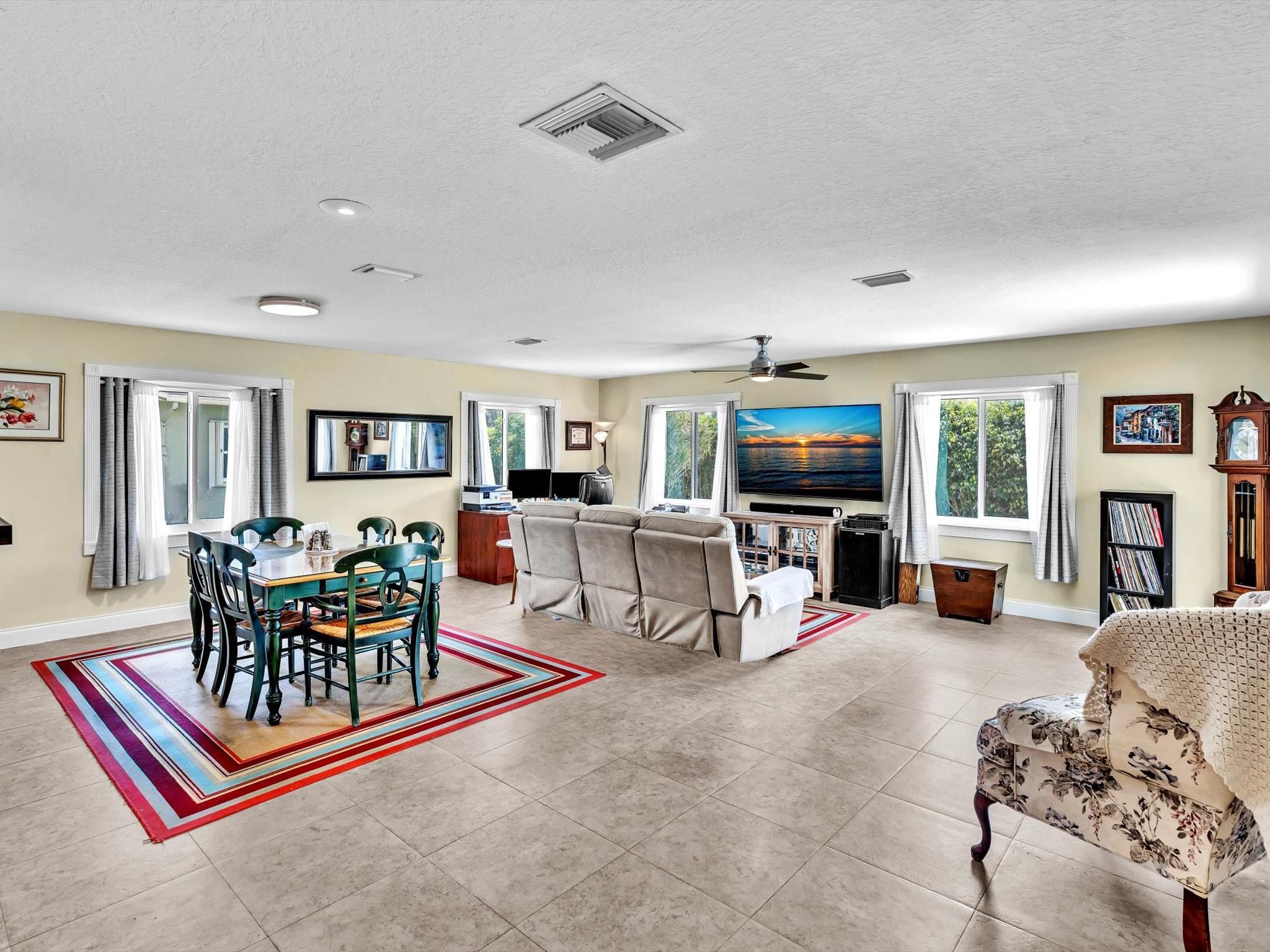 Delray Villas 05 - Residential