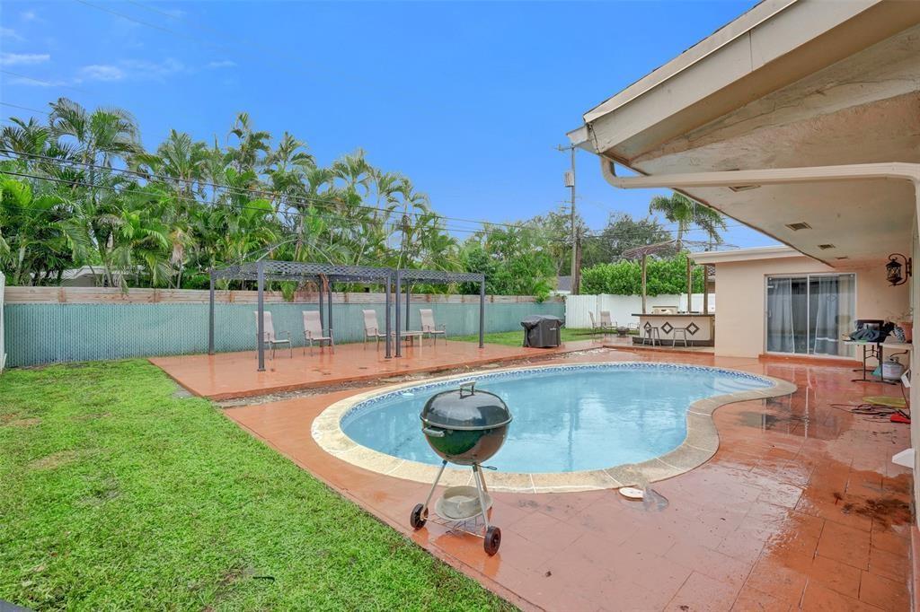 Imperial Point 1 Sec 53-4 - Residential Lease