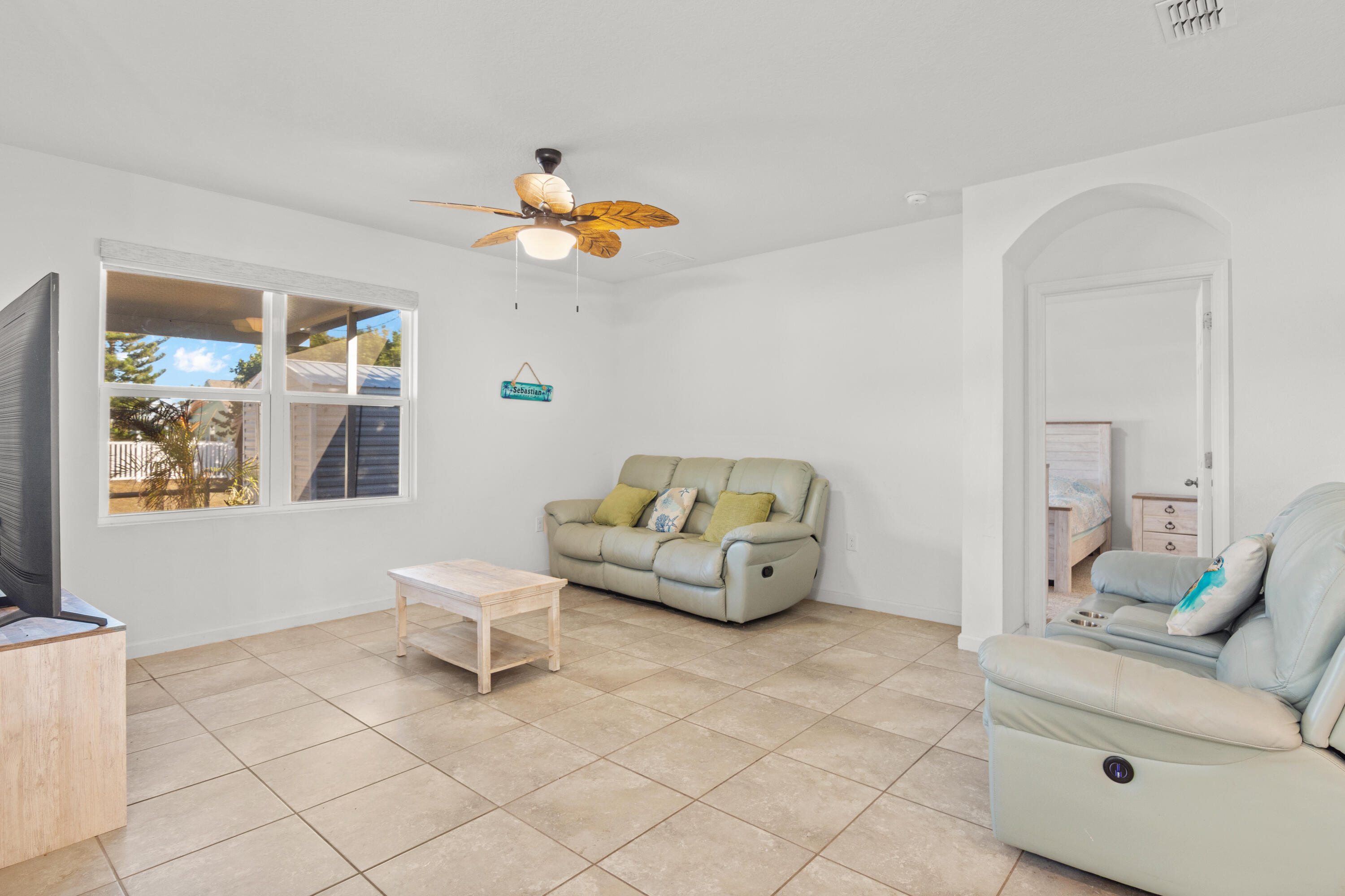 SEBASTIAN HIGHLANDS UNIT 17 - Residential