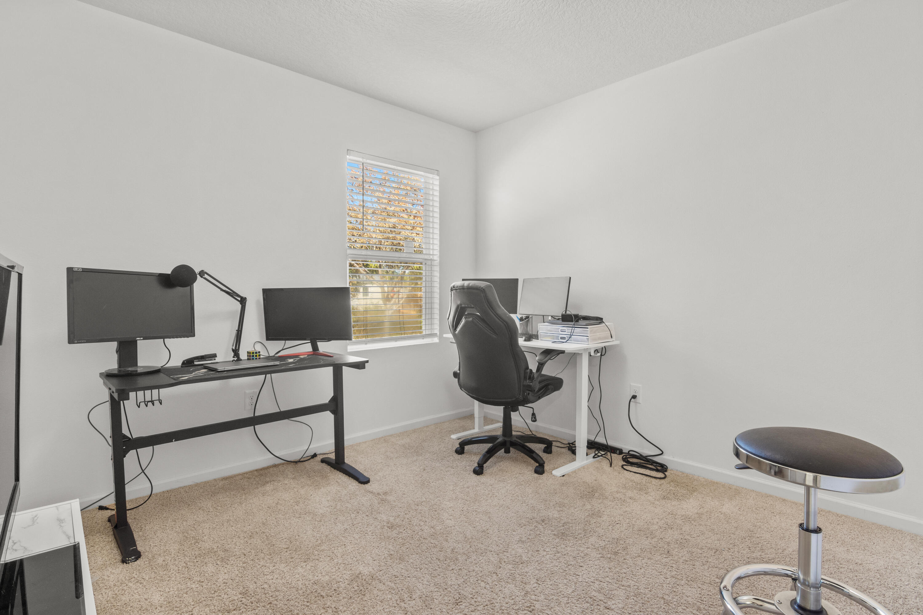 SEBASTIAN HIGHLANDS UNIT 17 - Residential