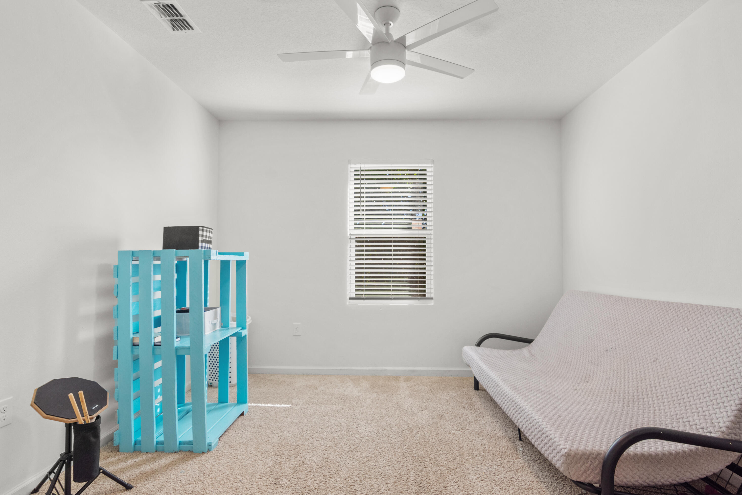 SEBASTIAN HIGHLANDS UNIT 17 - Residential