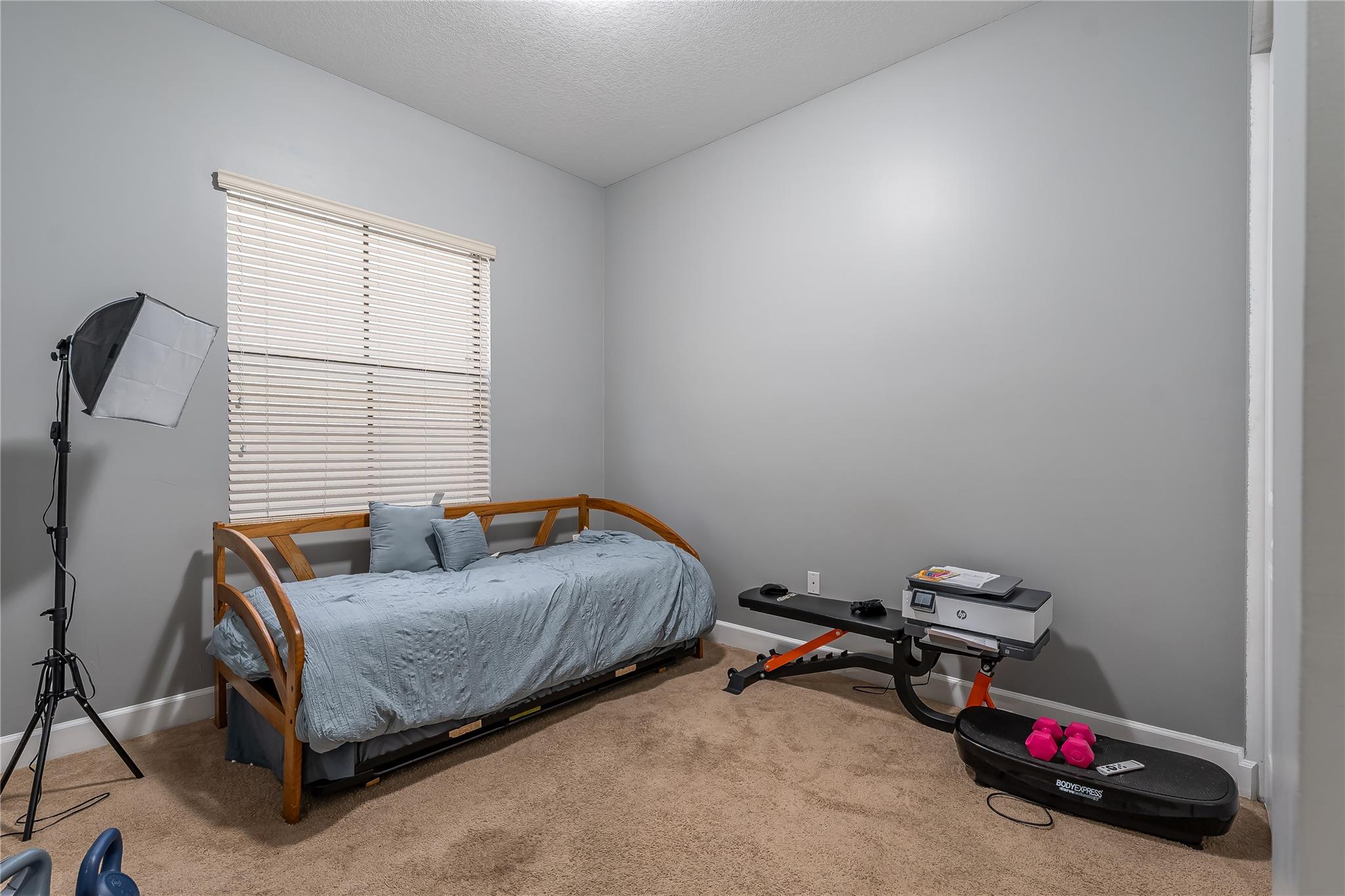 Central Parc South 182-17 - Residential