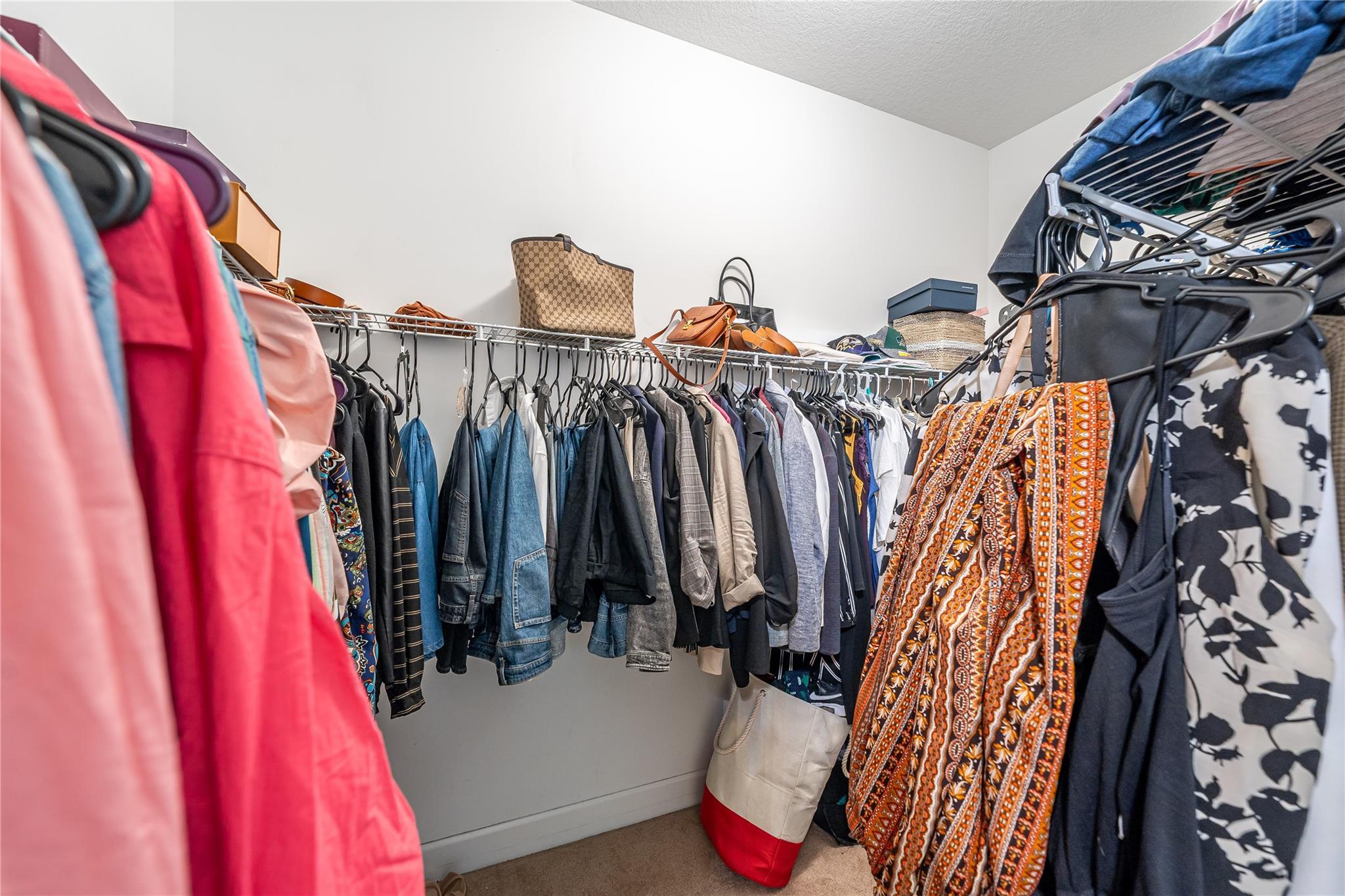 Central Parc South 182-17 - Residential