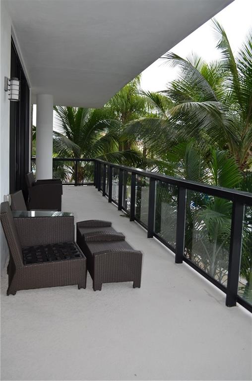 Palms On Venice - Residential