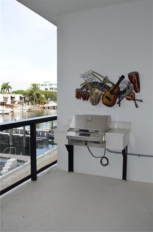 Palms On Venice - Residential