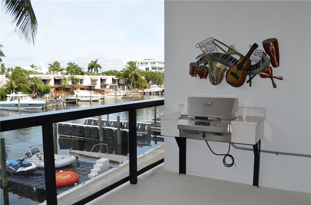 Palms On Venice - Residential