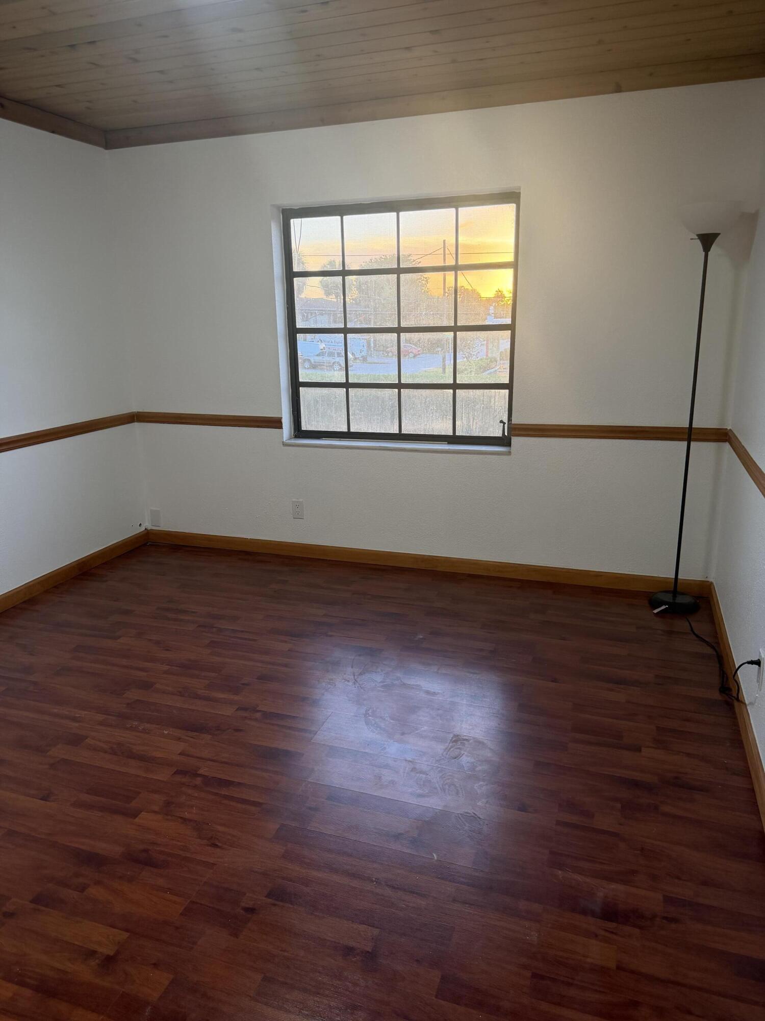 CYPRESS CLUB CONDO - Residential Lease