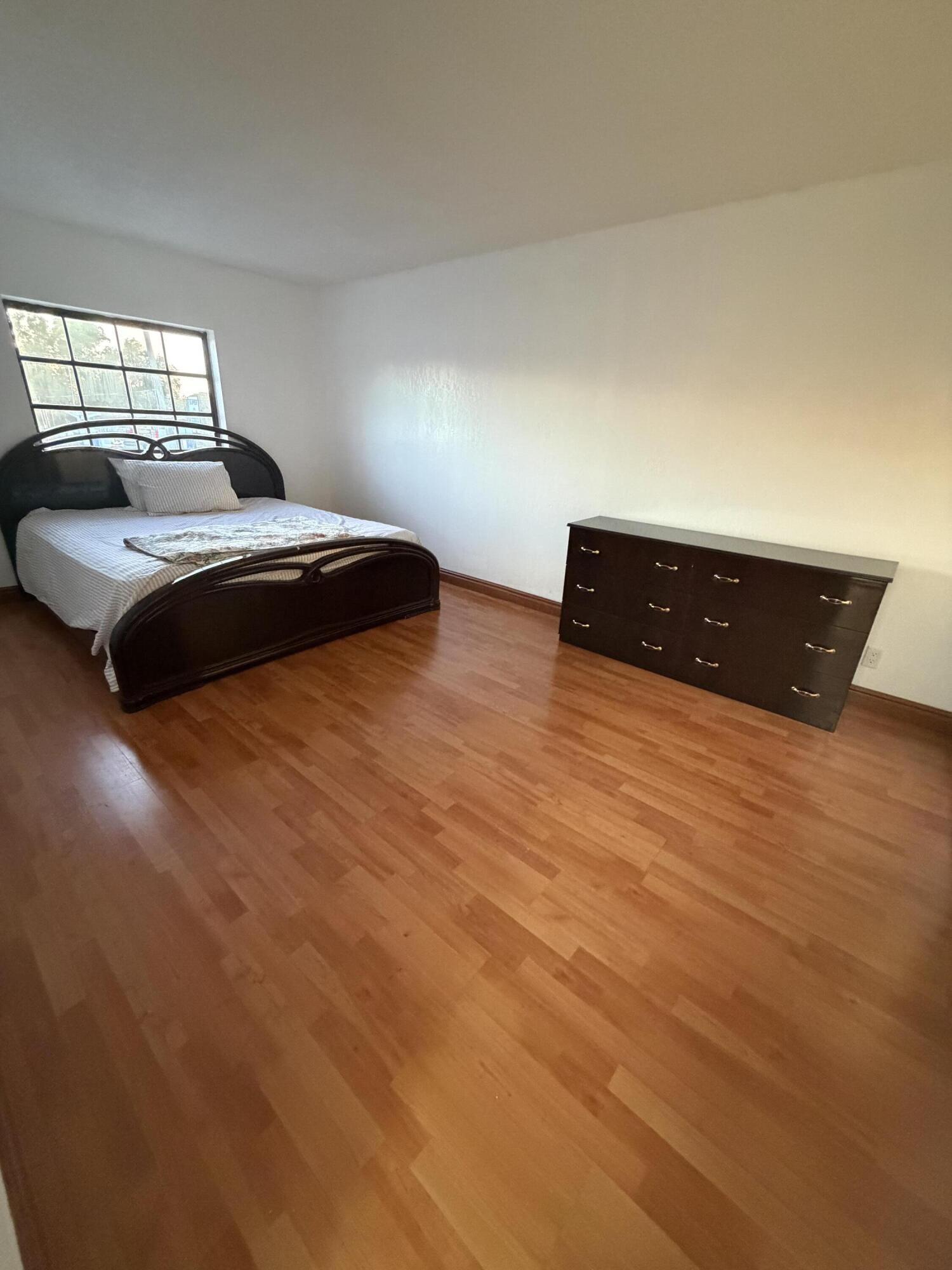 CYPRESS CLUB CONDO - Residential Lease