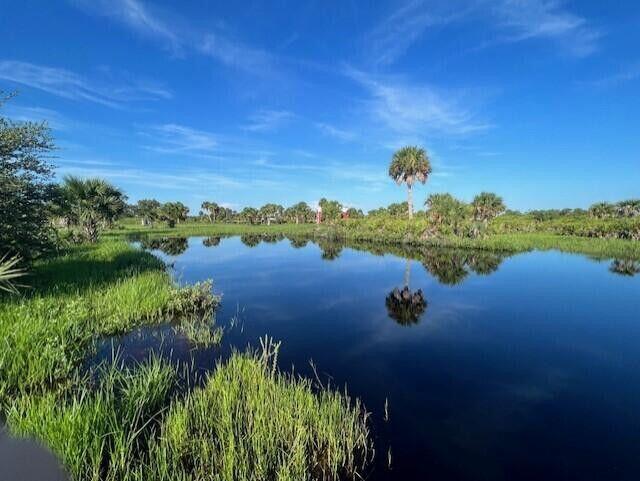 CABBAGE WOODS RANCHES - Land