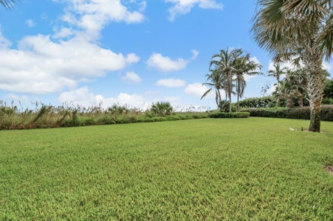 Tiny photo for 2636 OCEAN Drive #105, Vero Beach, FL 32963 (MLS # B26090546)