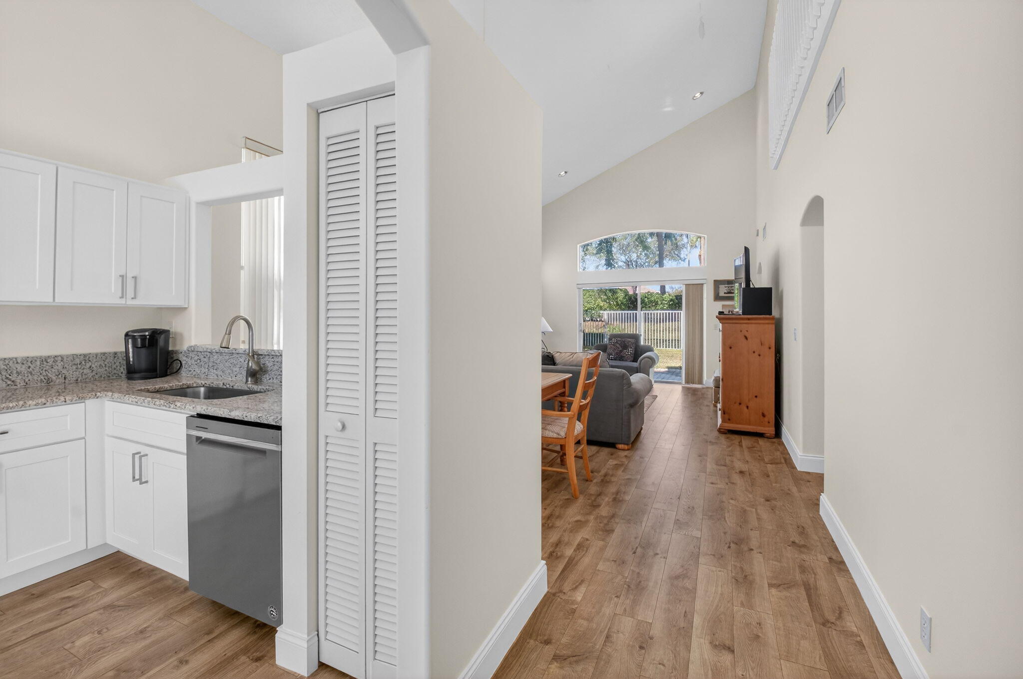 6765 Green Island Circle