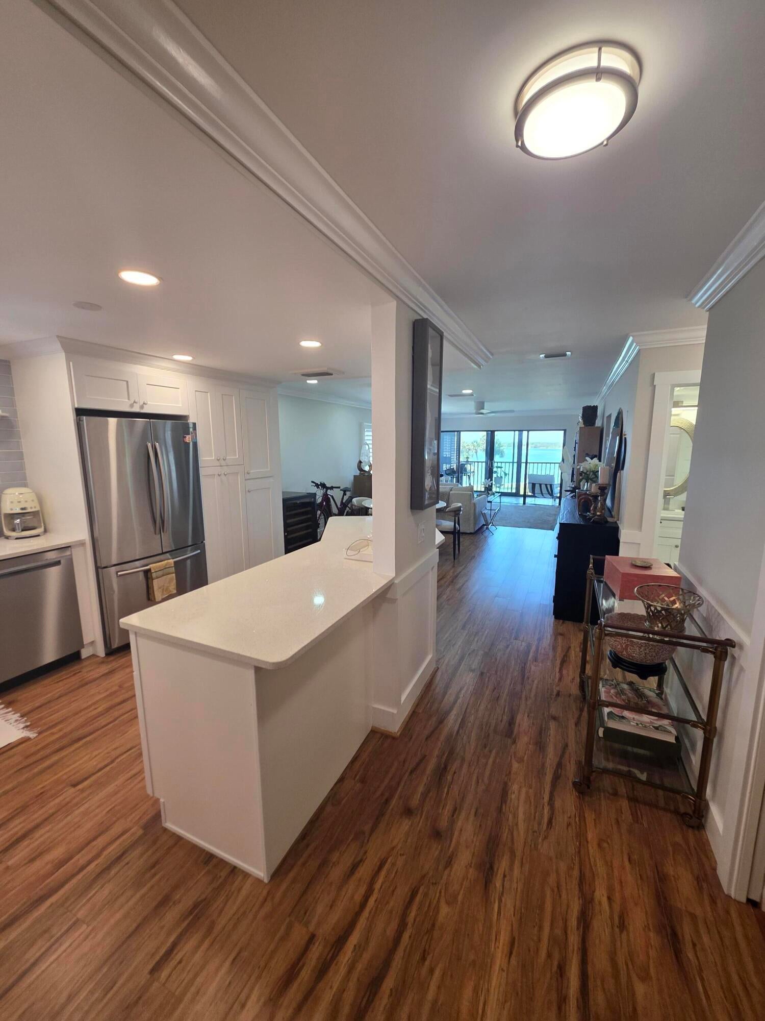 200 INTRACOASTAL 301