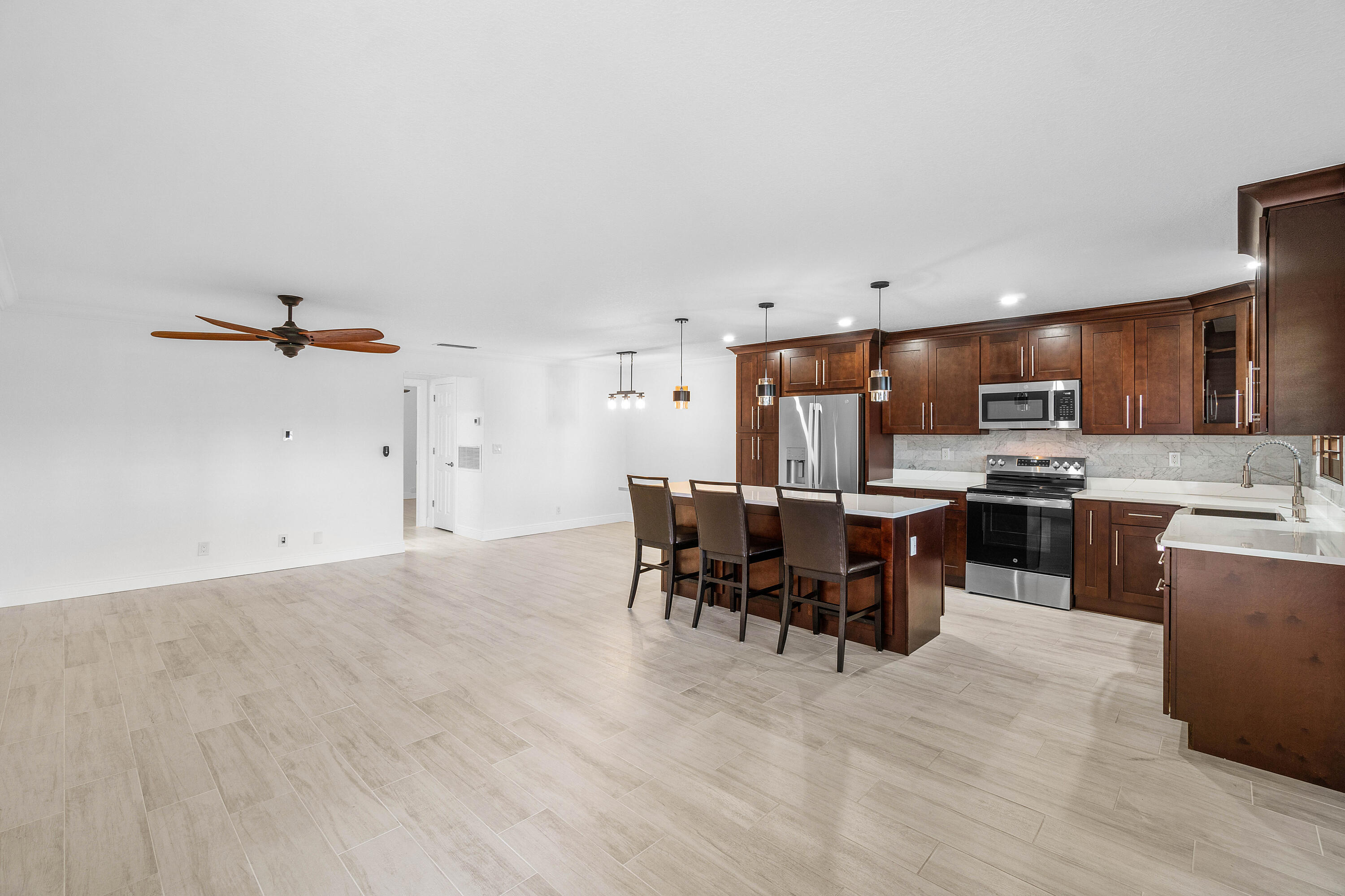 180 N High Point B