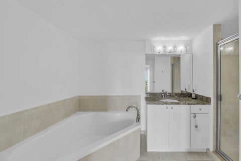 Tiny photo for 1830 RADIUS Drive #1009, Hollywood, FL 33020 (MLS # B26081603)