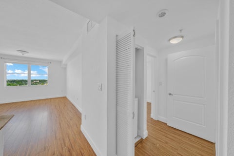 Tiny photo for 1830 RADIUS Drive #1009, Hollywood, FL 33020 (MLS # B26081603)