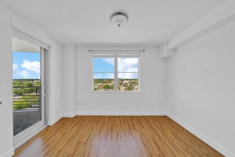 Tiny photo for 1830 RADIUS Drive #1009, Hollywood, FL 33020 (MLS # B26081603)
