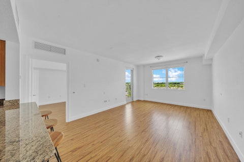 Tiny photo for 1830 RADIUS Drive #1009, Hollywood, FL 33020 (MLS # B26081603)