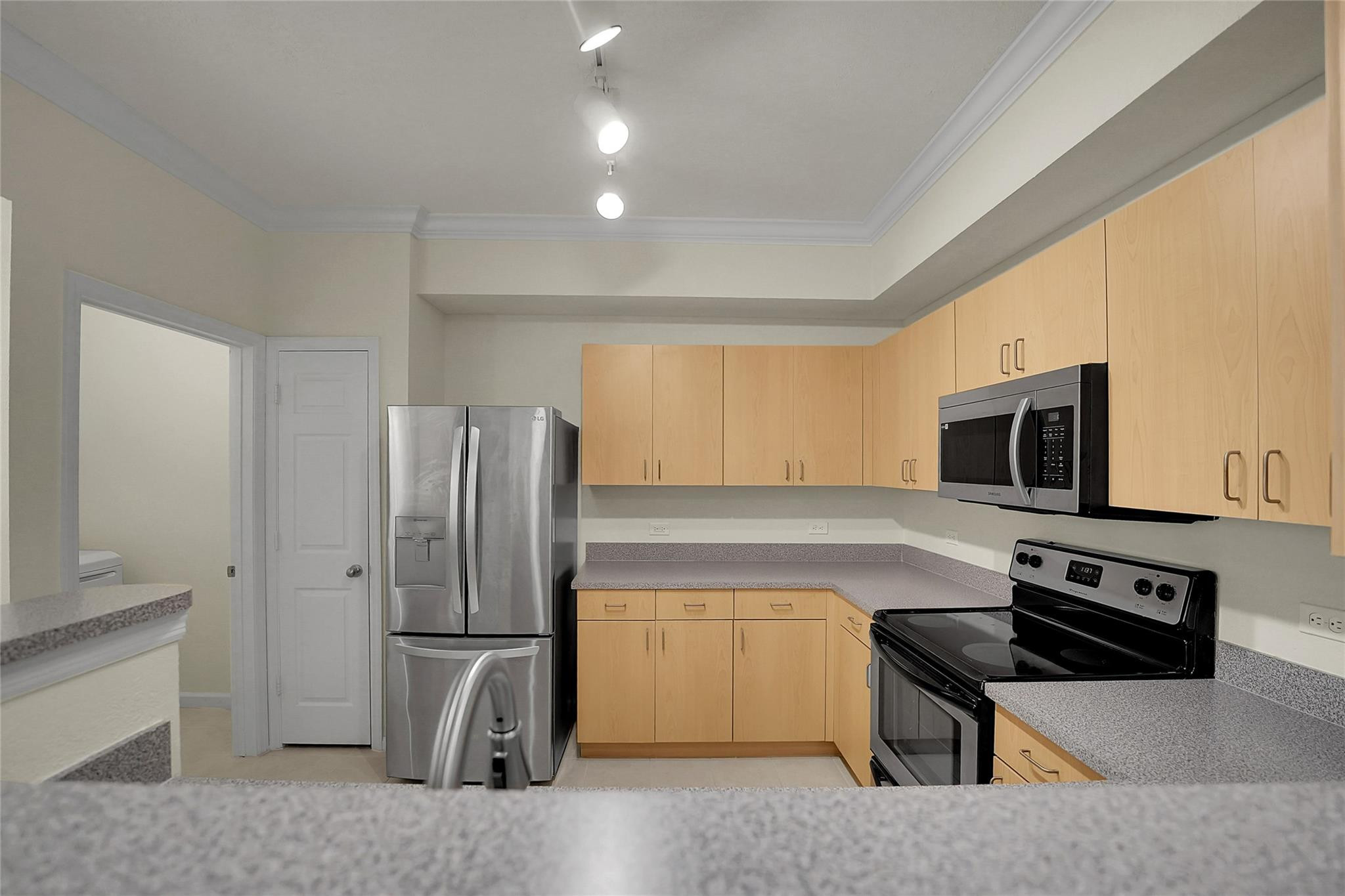 Sole At Fort Lauderdale - Residential Lease