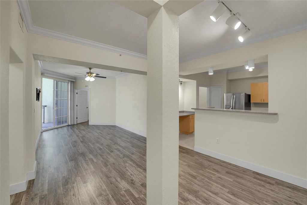 Photo of 533 NE 3rd Avenue #531, Fort Lauderdale, FL 33301 (MLS # F10555840)