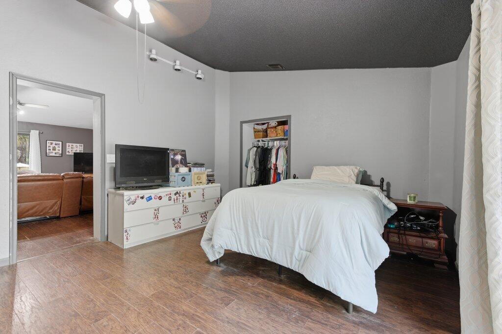 Loxahatchee - Residential