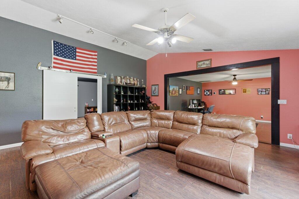 Loxahatchee - Residential