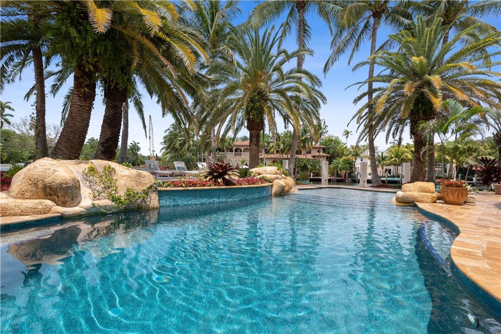 Rio Vista Isles - Residential