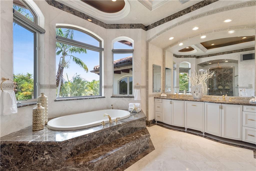 Rio Vista Isles - Residential