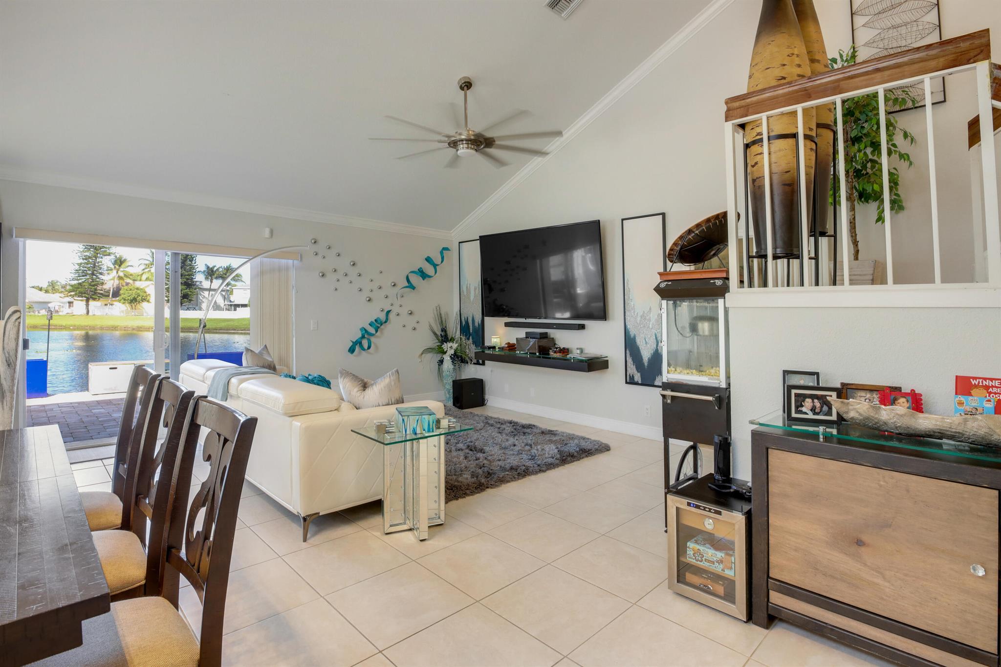 PALM CLUB WEST VILLAGE 2 - Residential Lease