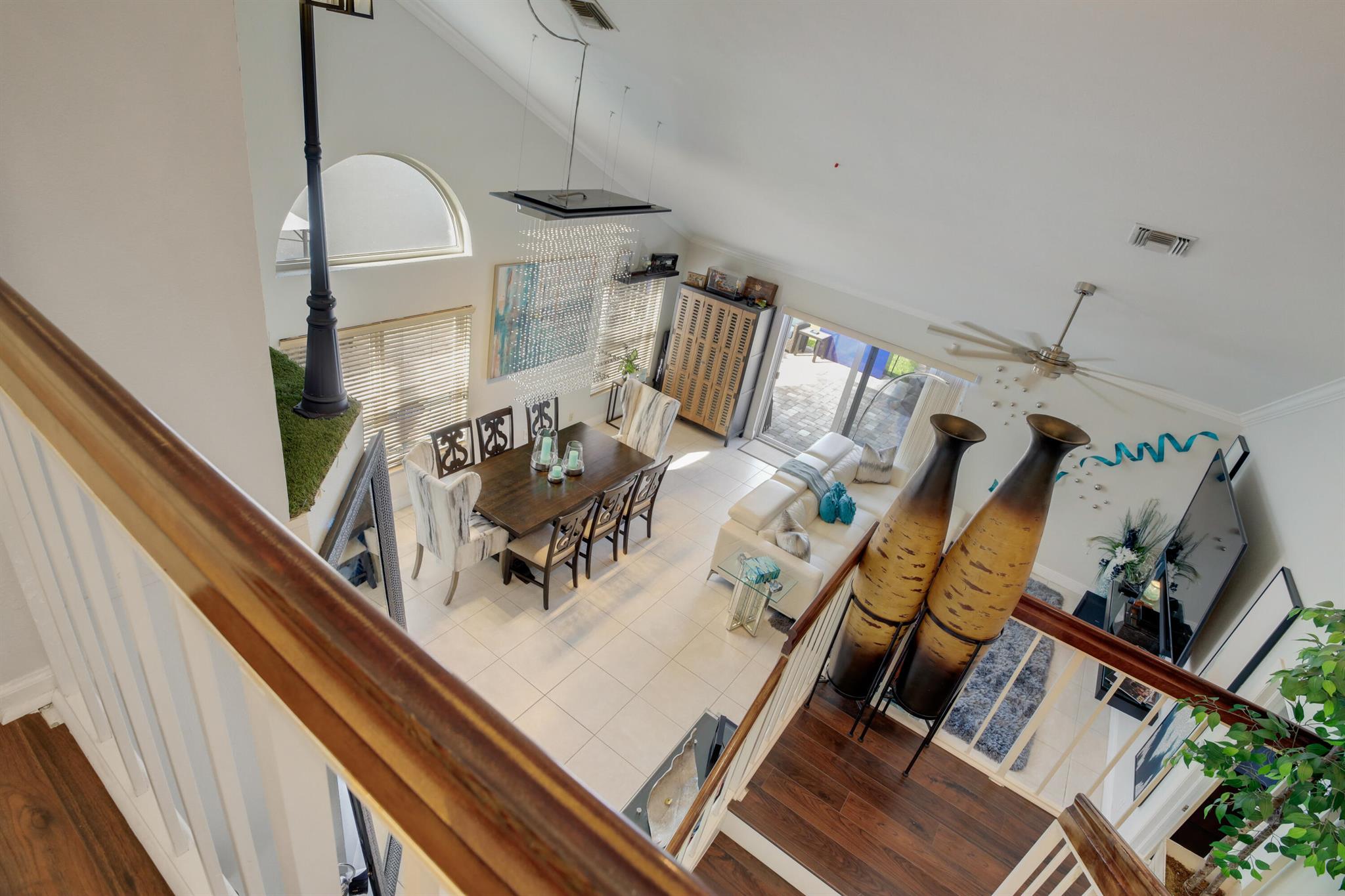 PALM CLUB WEST VILLAGE 2 - Residential Lease