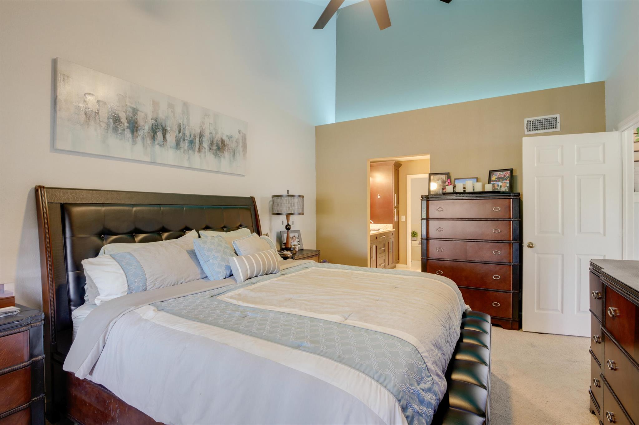 PALM CLUB WEST VILLAGE 2 - Residential Lease