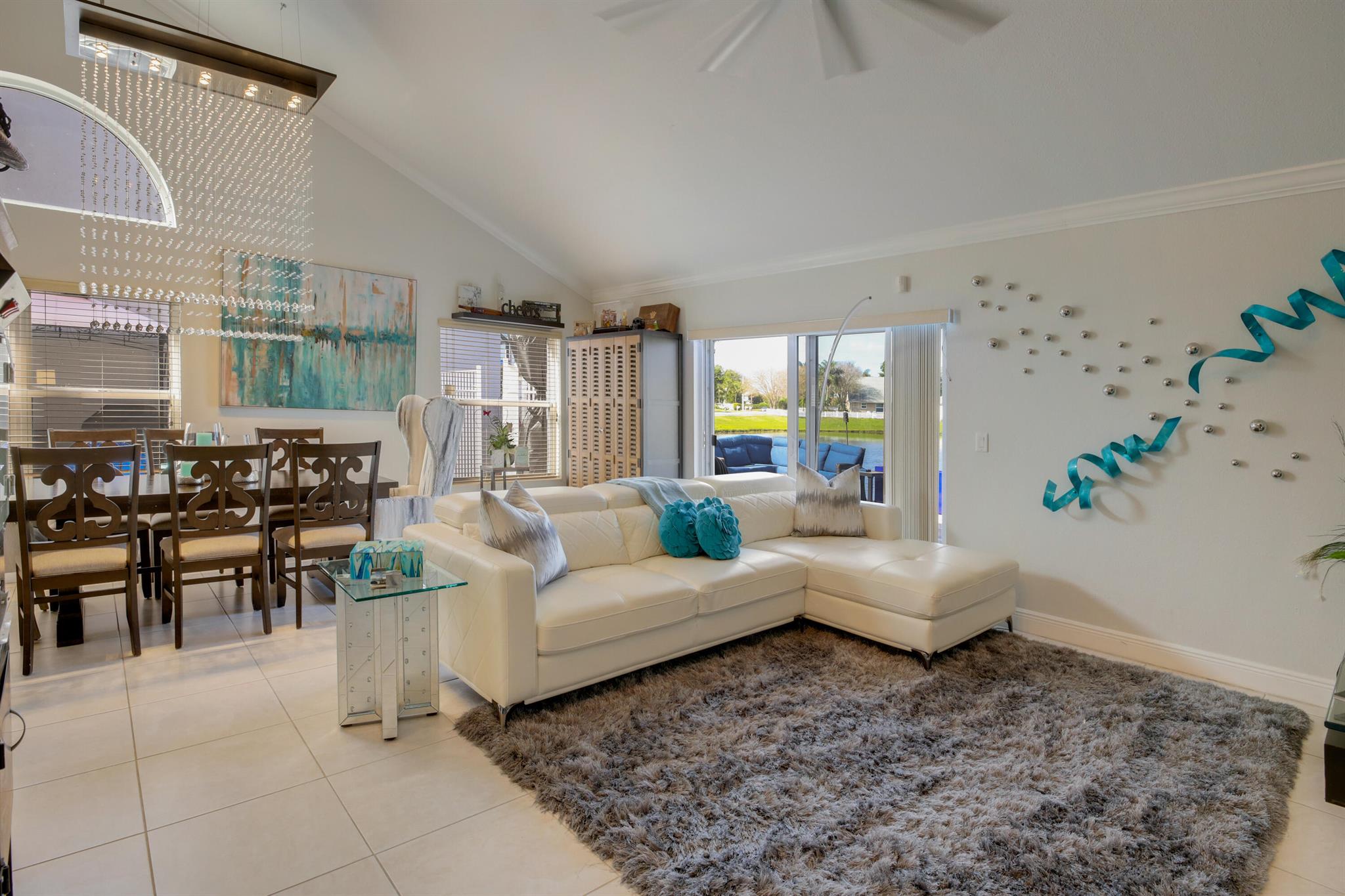 PALM CLUB WEST VILLAGE 2 - Residential Lease