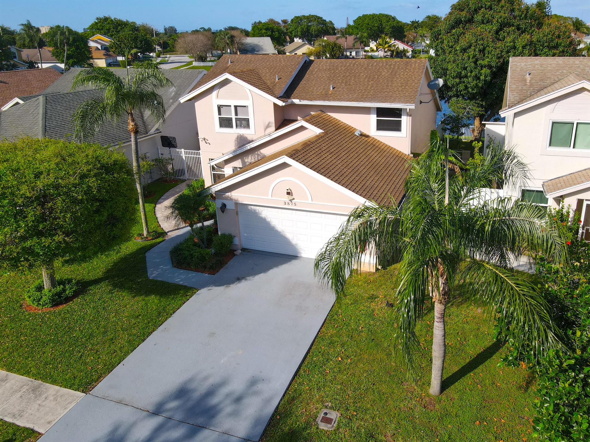 PALM CLUB WEST VILLAGE 2 - Residential Lease