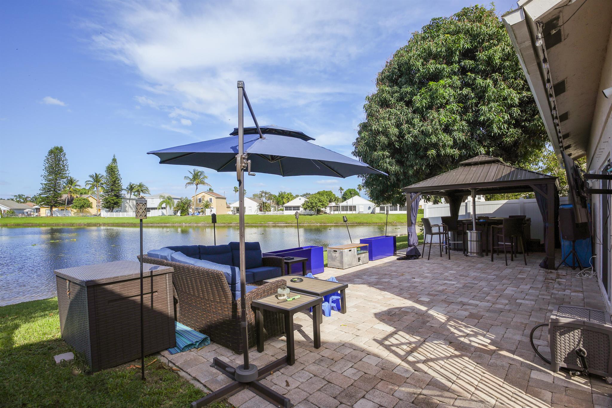 PALM CLUB WEST VILLAGE 2 - Residential Lease